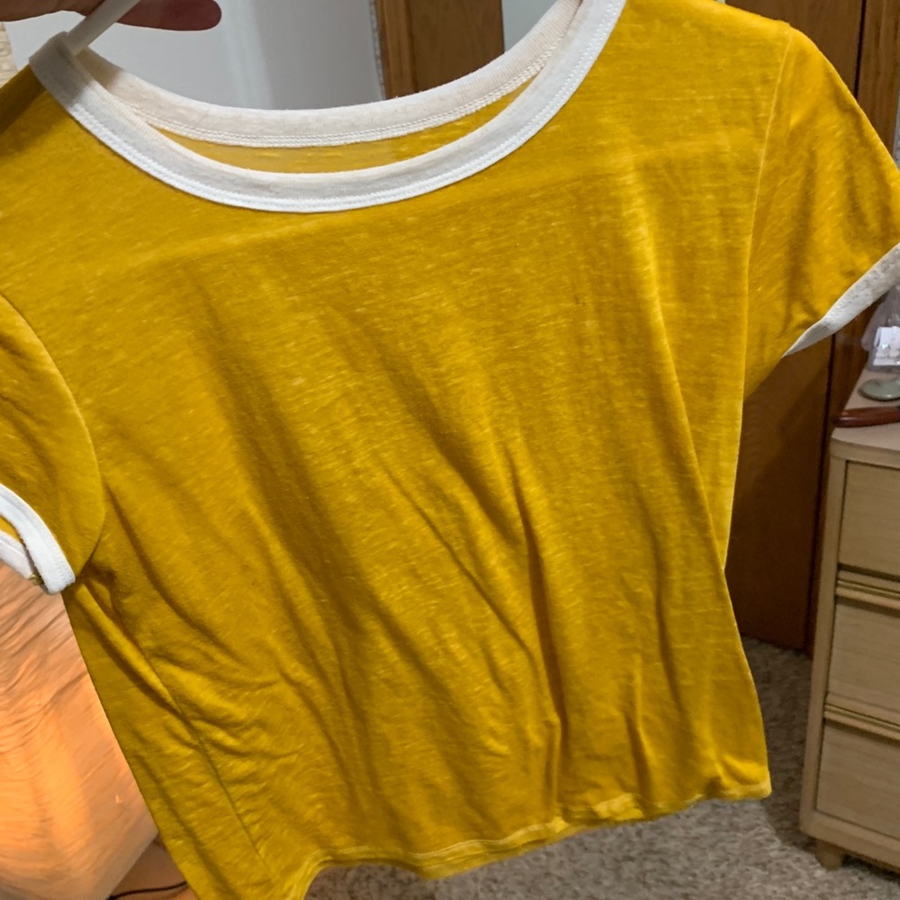 American Eagle tshirt!!